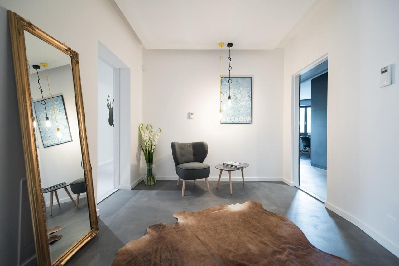 Premium Apartment For Old Town & Jewish Quarter - Balcony Plus Pool Onsite كراكوفيا المظهر الخارجي الصورة