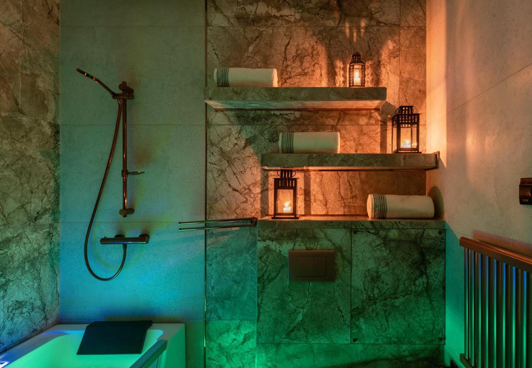 Premium Apartment For Old Town & Jewish Quarter - Balcony Plus Pool Onsite كراكوفيا المظهر الخارجي الصورة