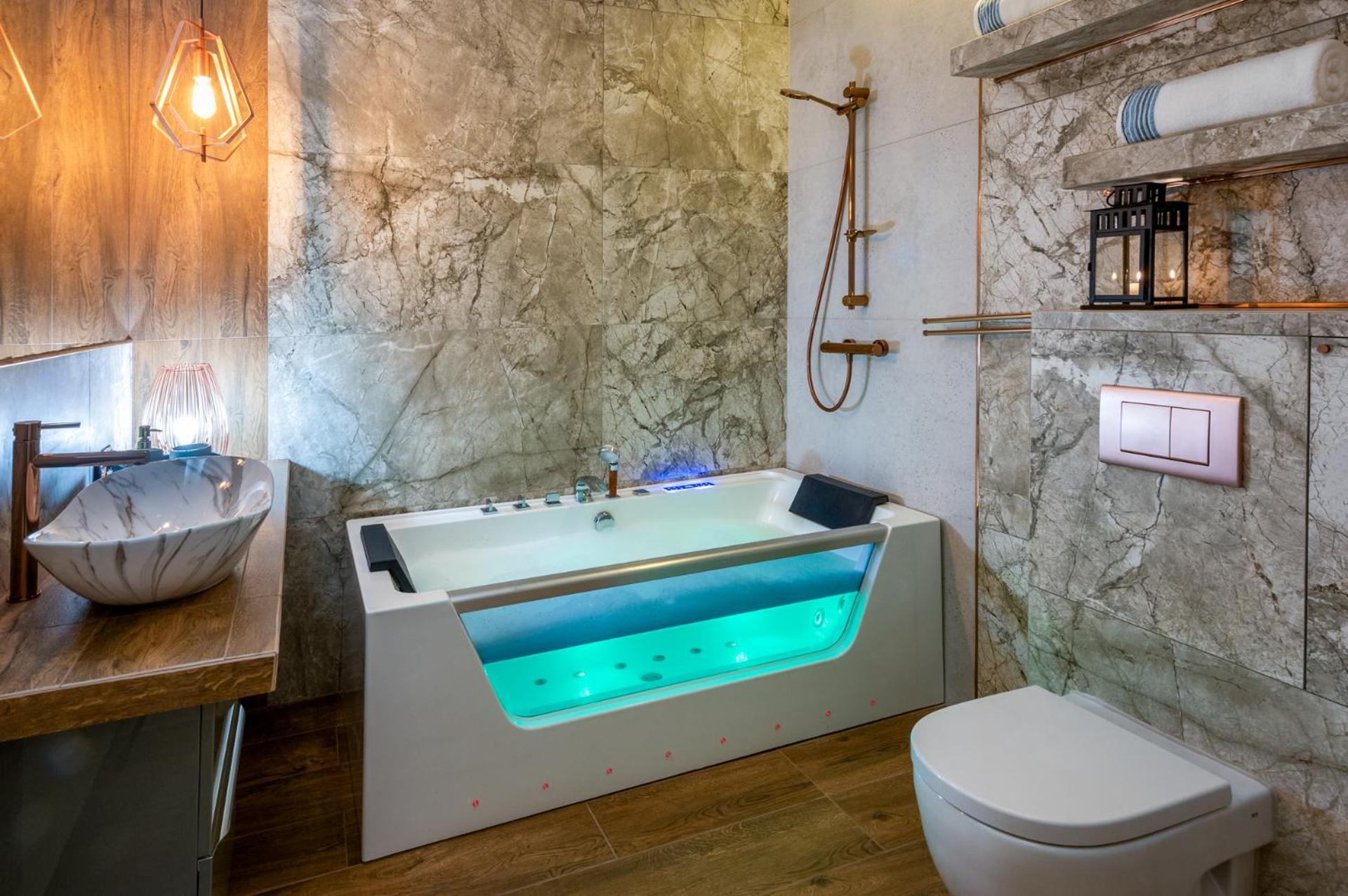 Premium Apartment For Old Town & Jewish Quarter - Balcony Plus Pool Onsite كراكوفيا المظهر الخارجي الصورة